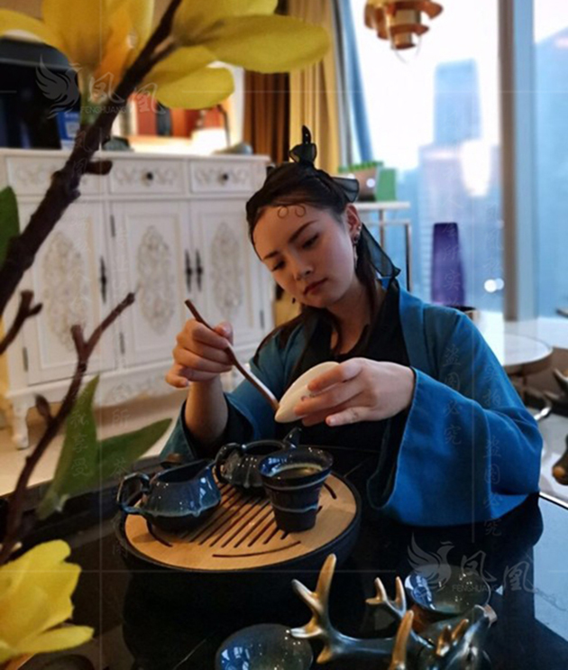 苏州珠海男士特色足疗商务娱乐会馆哪家好，这家服务真带劲,保你来了还想来